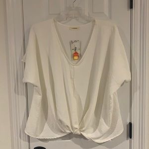 ee:some IVORY WOMEN’S OVERSIZED BLOUSE